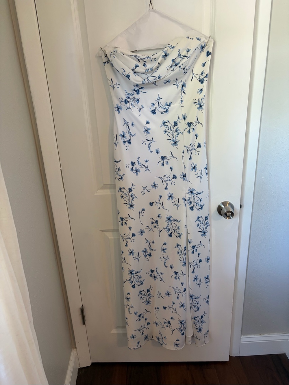 Birdy Grey Mia in Matte Satin Blue le Fleur - Picture 4 of 9